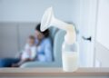 媽媽感冒可以繼續哺乳嗎？常見感冒藥、5大用藥安全等級不可不知！