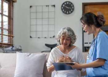 推動在宅醫療欠缺非醫師 蔡壁如:而是一套完整的家庭照護制度