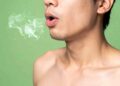 口臭、口苦除了口腔問題外，恐是身體在發出SOS訊號 醫提常見「5大」致臭原因