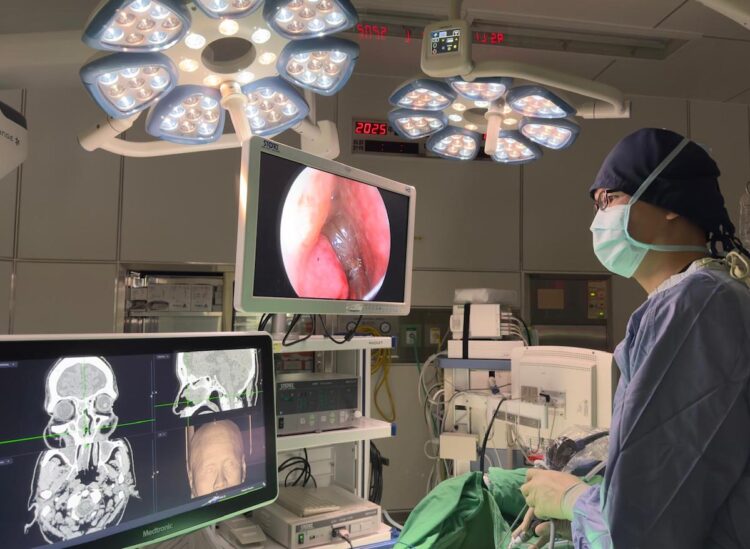 治療慢性鼻竇炎合併鼻息肉　3D立體定位導航手術＋生物製劑成新利器